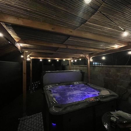 Maisonnette Avec Terrasse Avec Spa Privatif Lutterbach Exteriör bild